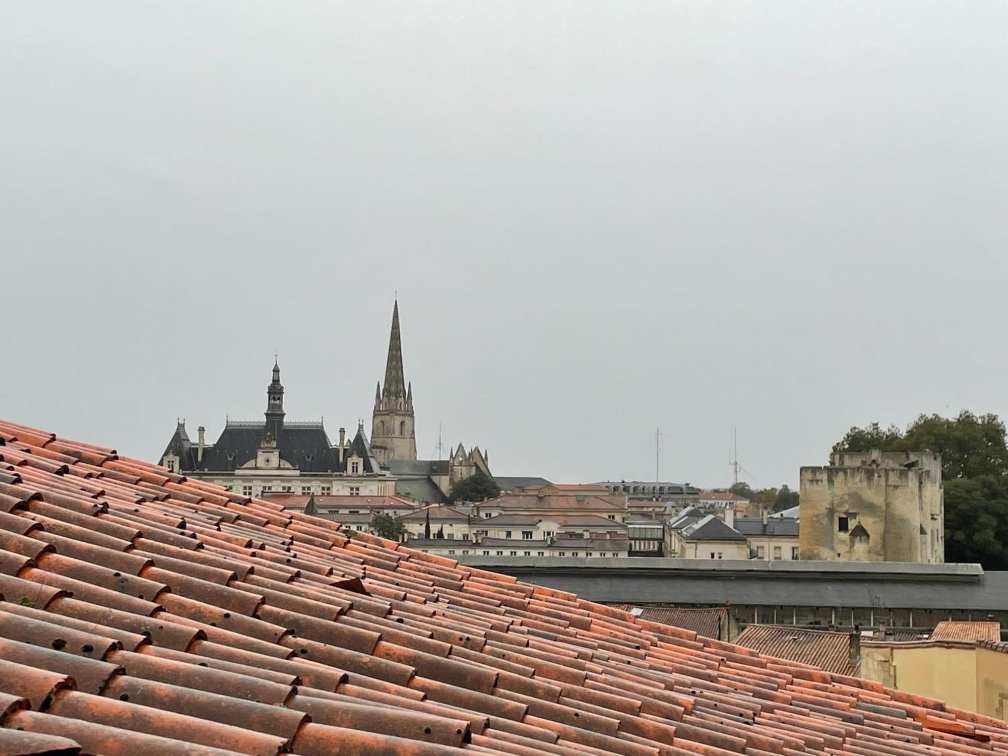 Ferienwohnung Chez Jean-Yves Et Zoe - Le Saint Andre - Au Calme, Tres Propre, Proche Parkings, Clim Niort Exterior foto