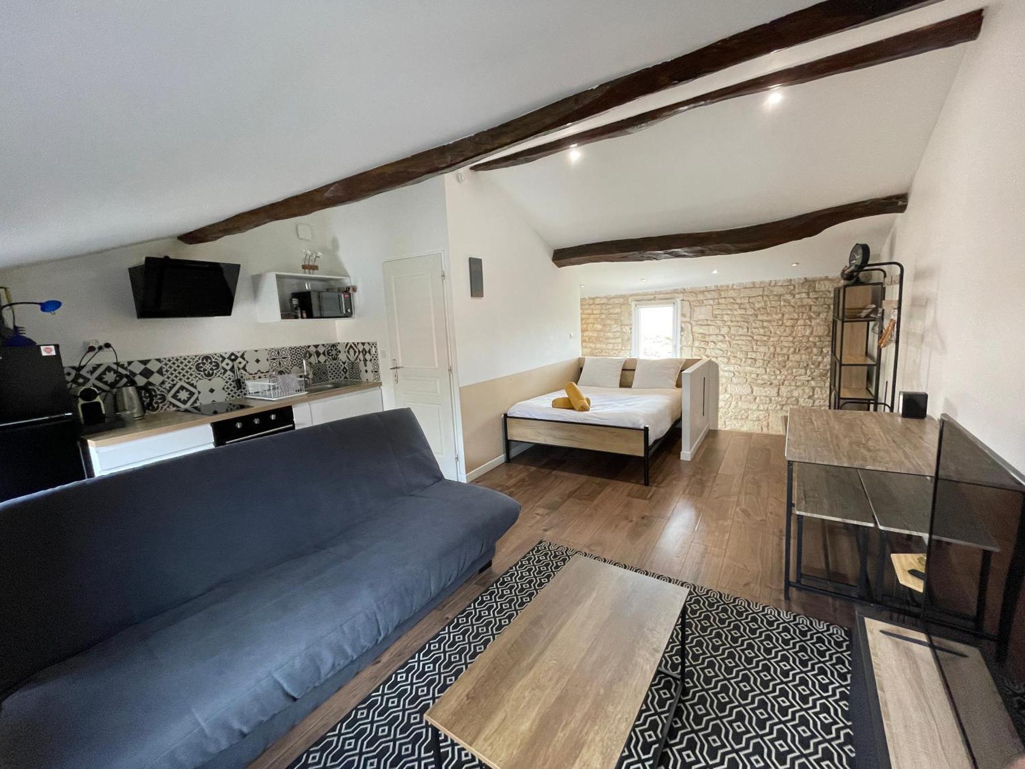Ferienwohnung Chez Jean-Yves Et Zoe - Le Saint Andre - Au Calme, Tres Propre, Proche Parkings, Clim Niort Exterior foto